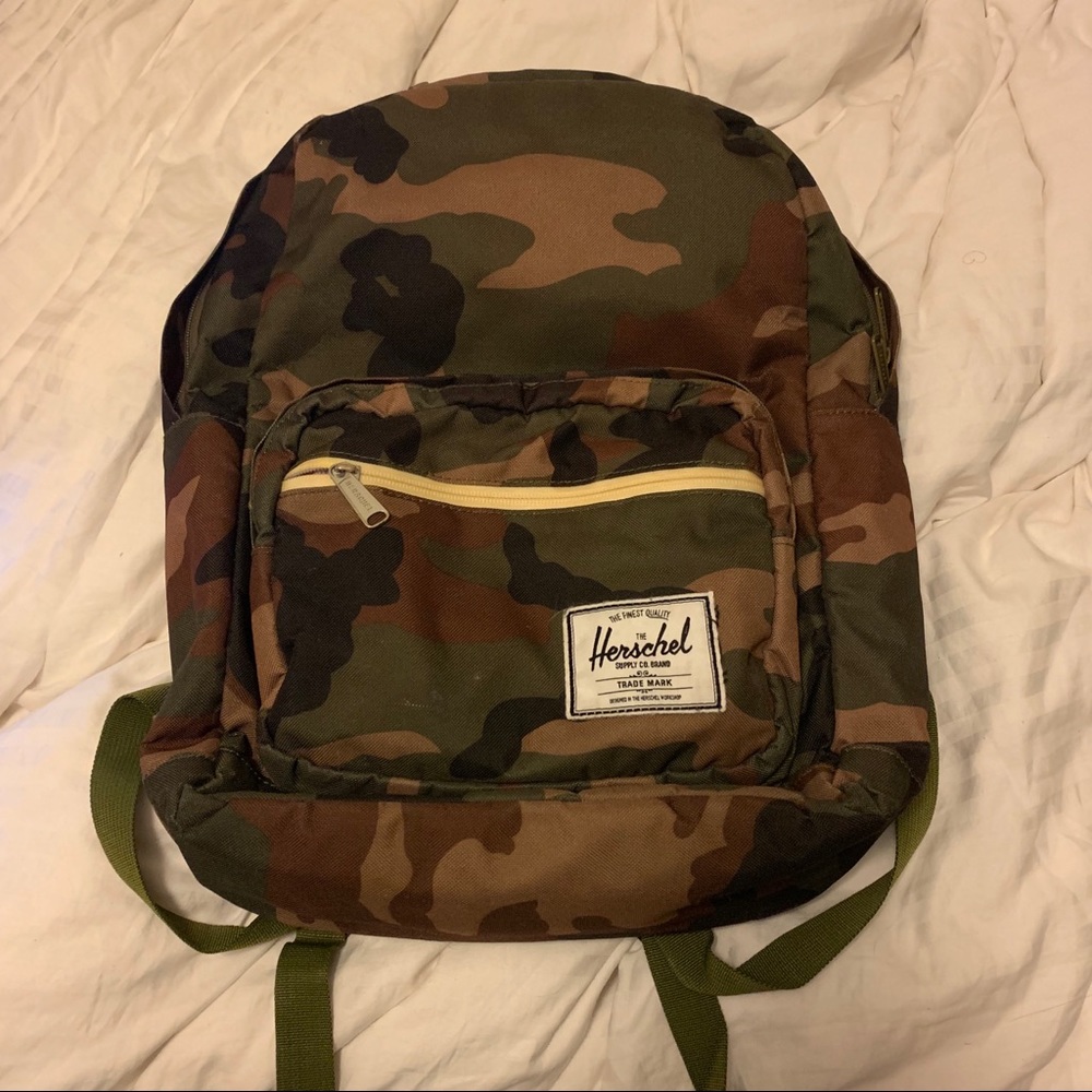 Herschel camp backpack